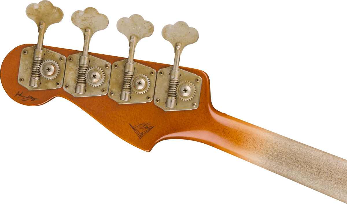 Limited Edition Masterbuilt Adrian Younge Jazz Bass® – Fender
