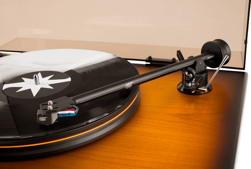 Fender® x MoFi American Vintage Turntable