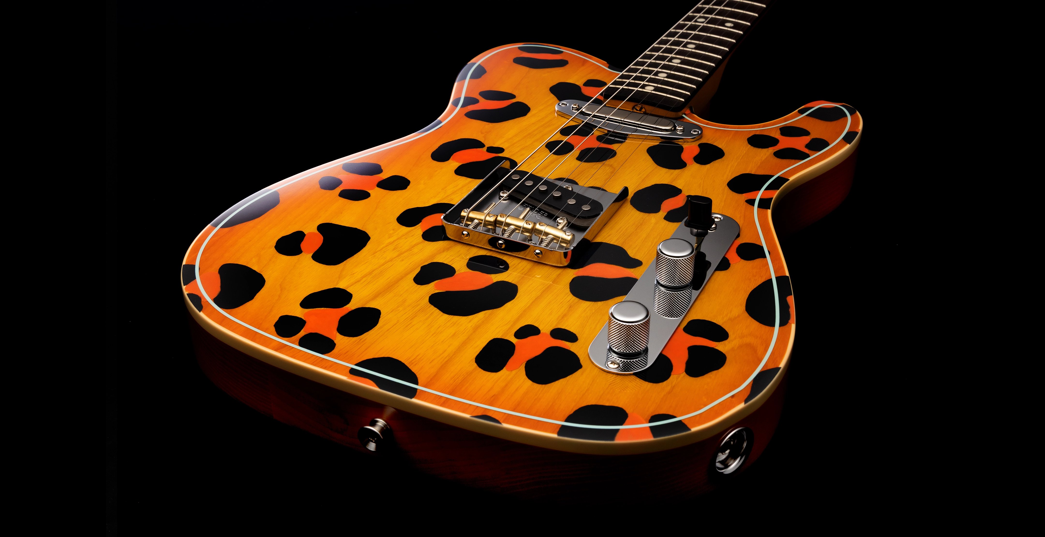 Gen Katsuragawa Love Ear Art – Fender