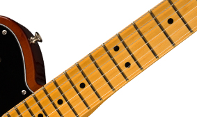American Vintage II 1975 Telecaster Deluxe ESDOORN TOETS MET 9,5” RADIUS
