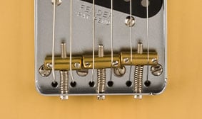 Vintera® II '50s Nocaster® VINTAGE-STYLE 3-SADDLE BRIDGE WITH BARREL BRASS SADDLES