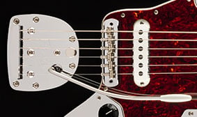 Vintera® II '70s Jaguar® VINTAGE-STYLE FLOATING TREMOLO WITH PUSH-IN TREMOLO ARM