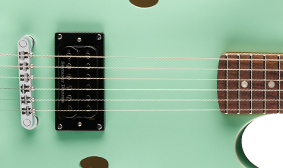Tom DeLonge Starcaster® USA DUNCAN CUSTOM™ HUMBUCKER