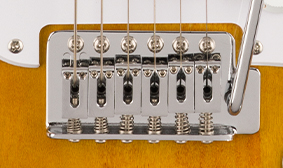 Limited Edition Squier Sonic® Stratocaster® GESYNCHRONISEERDE TREMOLO-BRUG