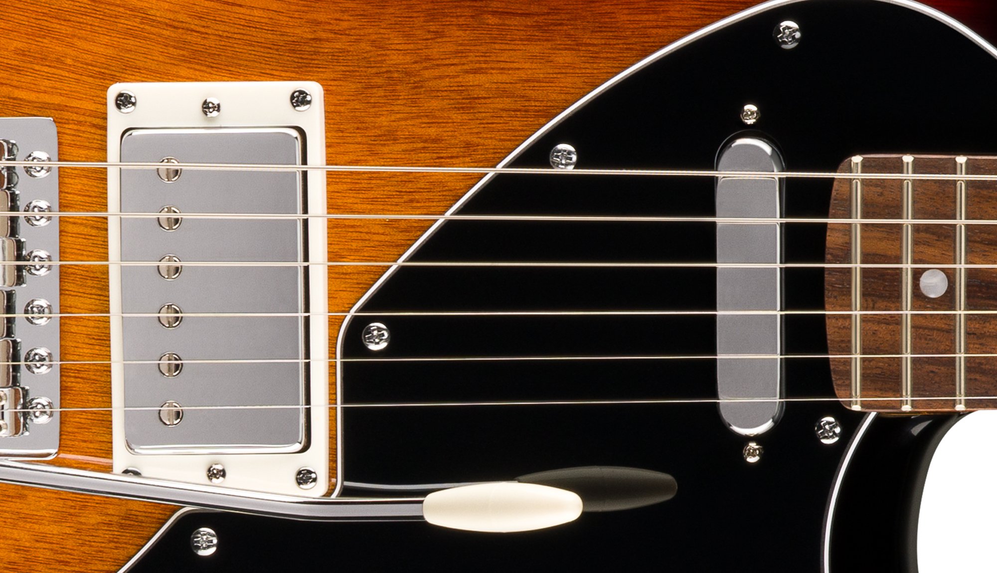 Paranormal Stratocaster® Deluxe CONFIGURAÇÃO DE PICKUPS HS