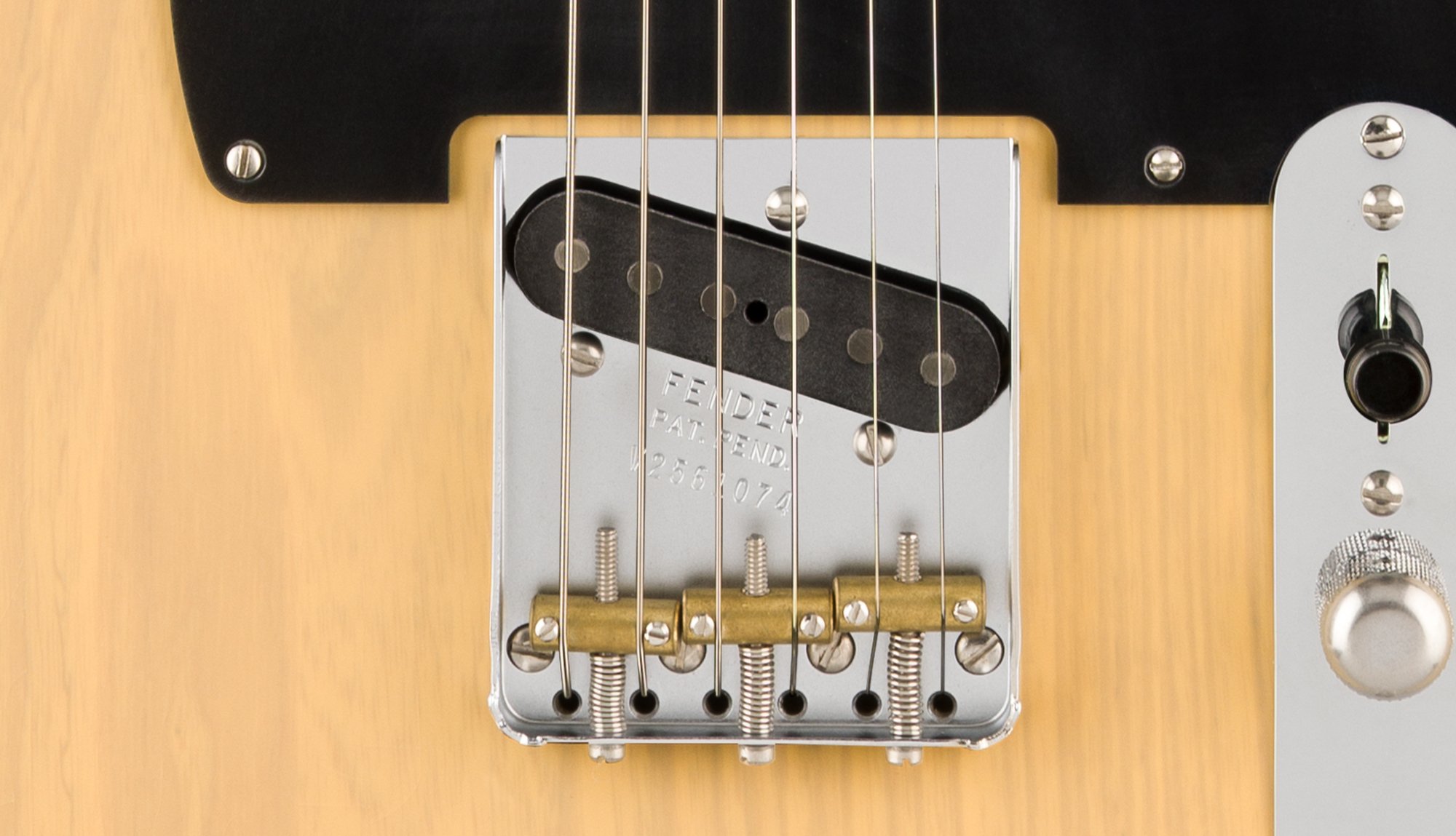 75th Anniversary American Vintage II 1951 Nocaster® VINTAGE-STYLE HARDWARE