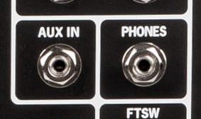 Rumble™ 100 Auxiliary input