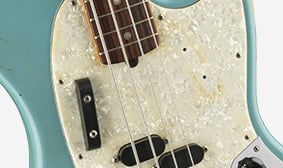JMJ Road Worn® Mustang® Bass VEROUDERDE PARELMOEREN SLAGPLAAT