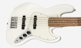 Player Jazz Bass® V MORE TRADITIONAL BODY RADII