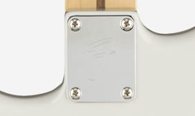 Limited Edition Player Stratocaster® HSS Roasted Neck, Shell Pink “F”-STAMPED NECK PLATE