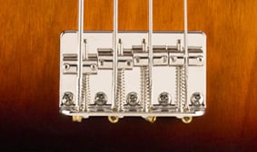 Classic Vibe Jaguar® Bass VINTAGE-STYLE BRIDGE