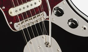 Classic Vibe '70s Jaguar® NICKEL-PLATED HARDWARE