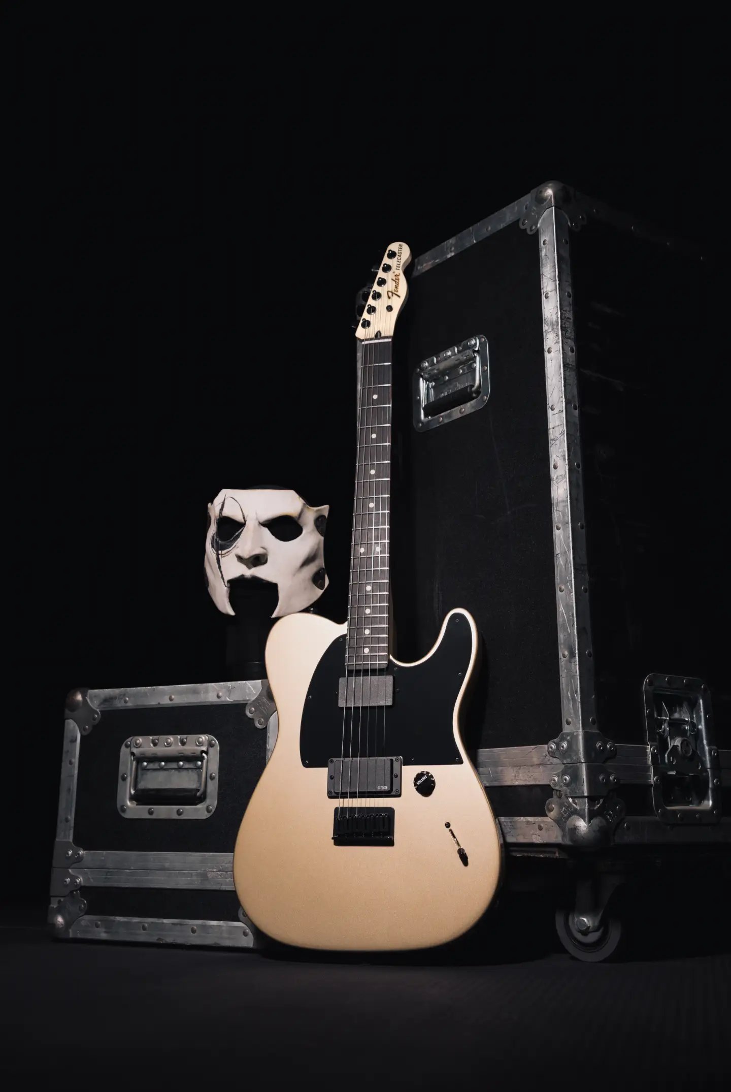 Fender Guitars | Electric, Acoustic & Bass Guitars, Amps, Pro Audio